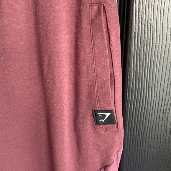 Gymshark Aura Joggers - Berry Red-Size S - Picture 3 of 6